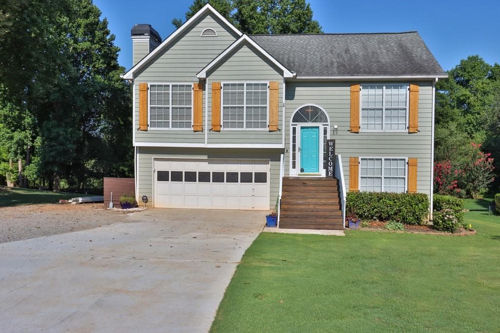 1855 Emerald Drive, Cumming, GA 30040 — most recent listing photo