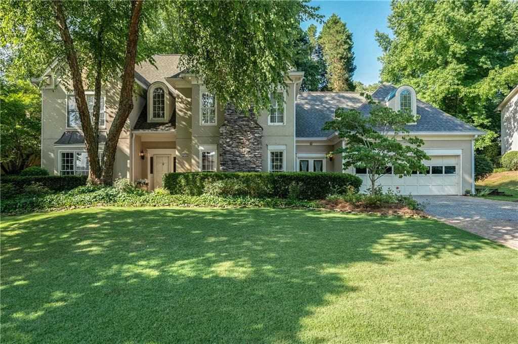 4 bedroom, 4 bathroom, 3,659 sq ft single family residence sold at 260 Clipper Bay Drive, Alpharetta, GA 30005