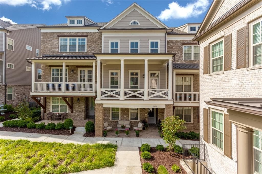 7031 Richwood Circle, Roswell, GA 30076 — most recent listing photo