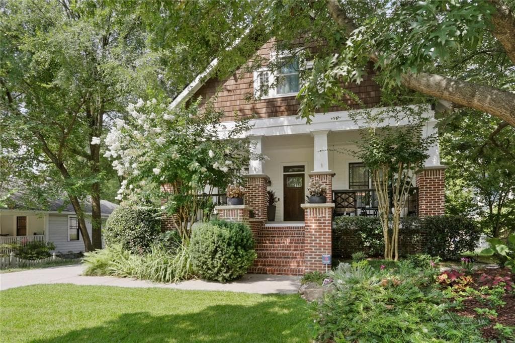 5 bedroom, 3 bathroom, 3,577 sq ft single family residence sold at 354 Murray Hill Avenue, Atlanta, GA 30317
