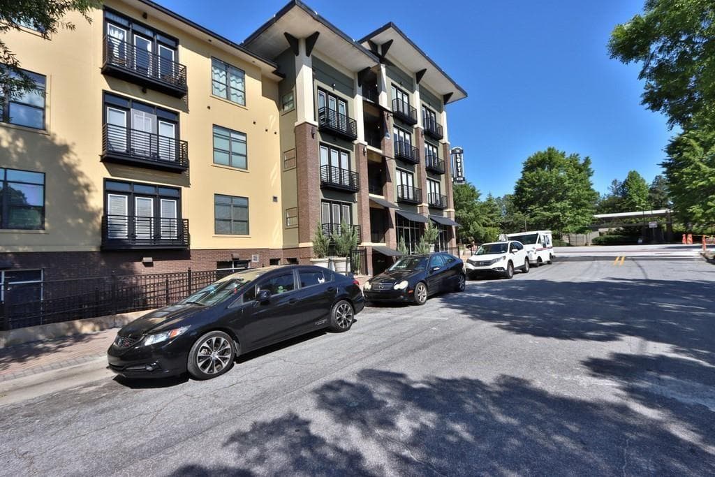 5300 Peachtree Road 1405, Chamblee, GA 30341 — most recent listing photo
