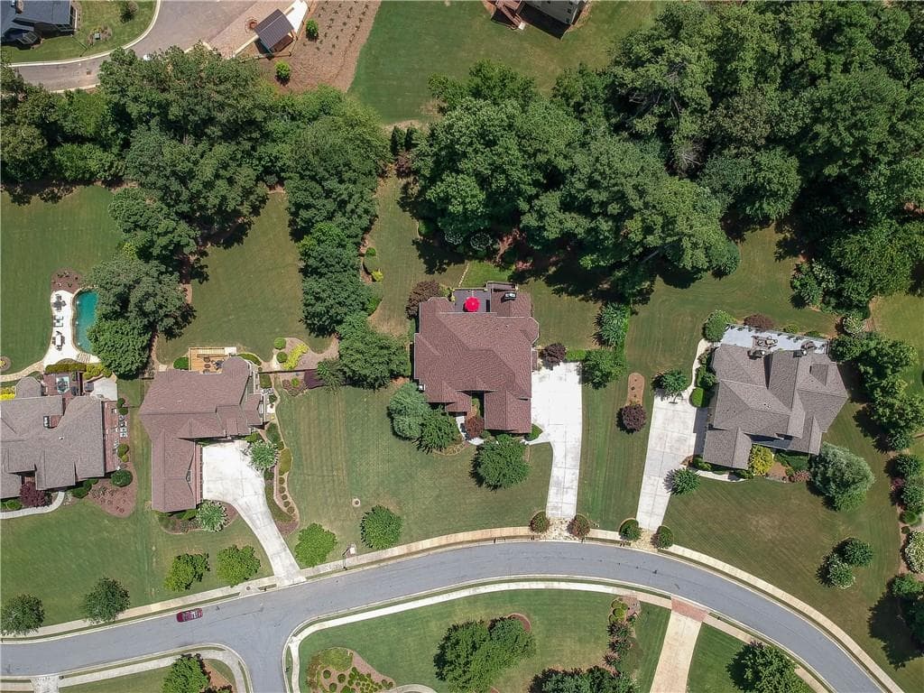 4 bedroom, 6 bathroom, 5,600 sq ft single family residence sold at 3308 Aviary Trace, Acworth, GA 30101