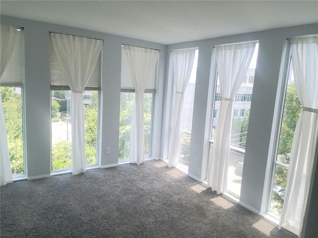 2 bedroom, 2 bathroom condominium sold at 287 14th Street 20, Atlanta, GA 30318