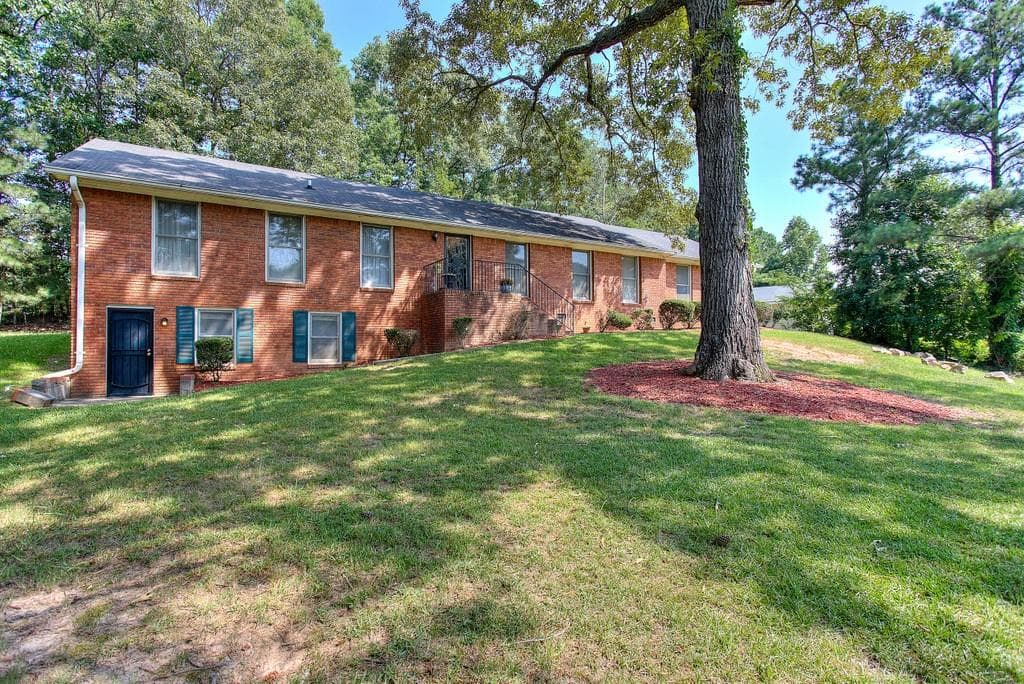 4 bedroom, 3 bathroom, 1,986 sq ft single family residence sold at 1150 Mitchell Crossing Drive, Atlanta, GA 30331