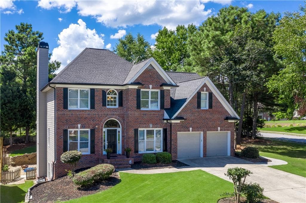 5 bedroom, 4 bathroom, 3,643 sq ft single family residence sold at 1804 Lake Heights Circle, Dacula, GA 30019
