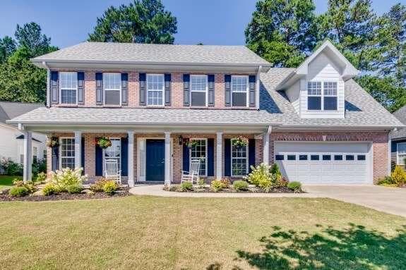 4 bedroom, 3 bathroom, 2,751 sq ft single family residence sold at 499 Blue Creek Lane, Loganville, GA 30052