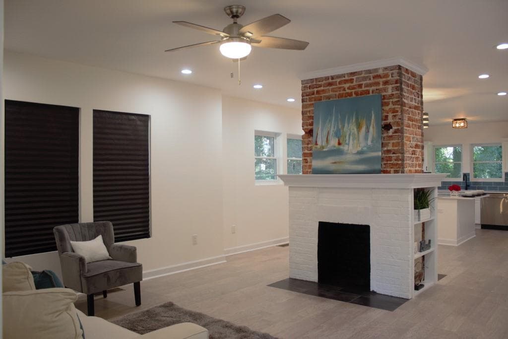 3 bedroom, 2 bathroom, 1,252 sq ft single family residence sold at 1542 N Ave NW Avenue, Atlanta, GA 30318