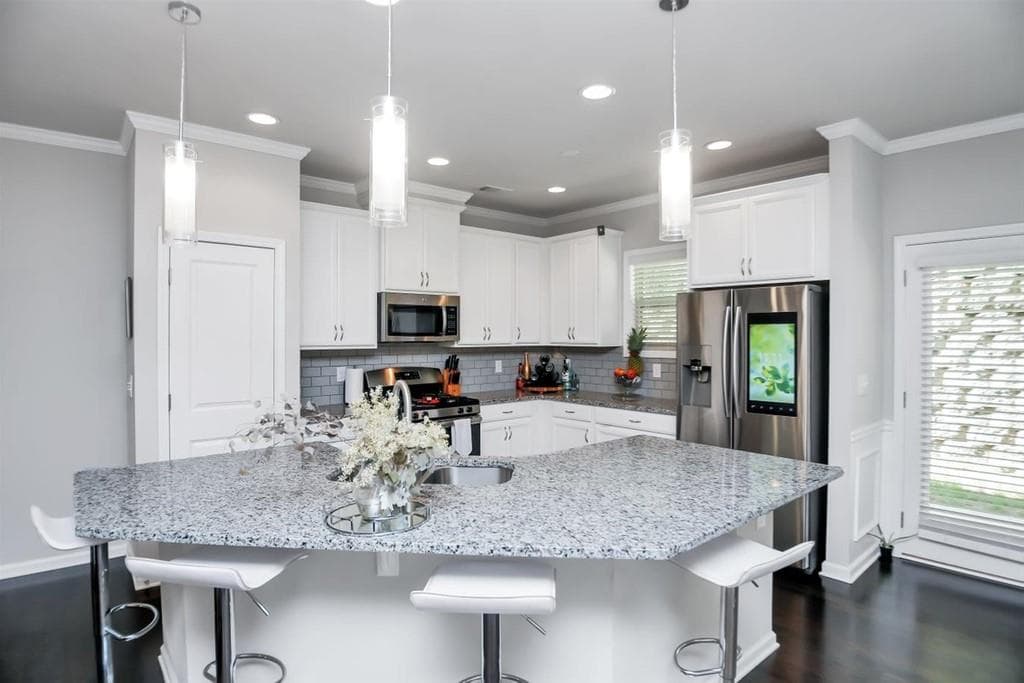 2 bedroom, 3 bathroom, 1,742 sq ft townhouse sold at 2494 NORWOOD PARK Crossing, Atlanta, GA 30340