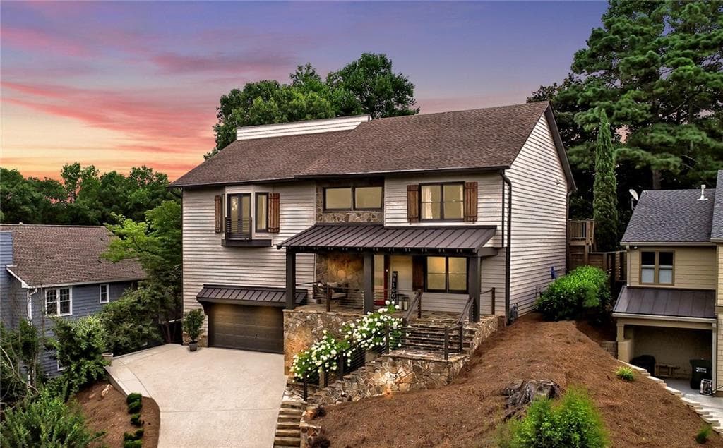 4 bedroom, 5 bathroom, 3,386 sq ft single family residence sold at 10195 Kinross Road, Roswell, GA 30076