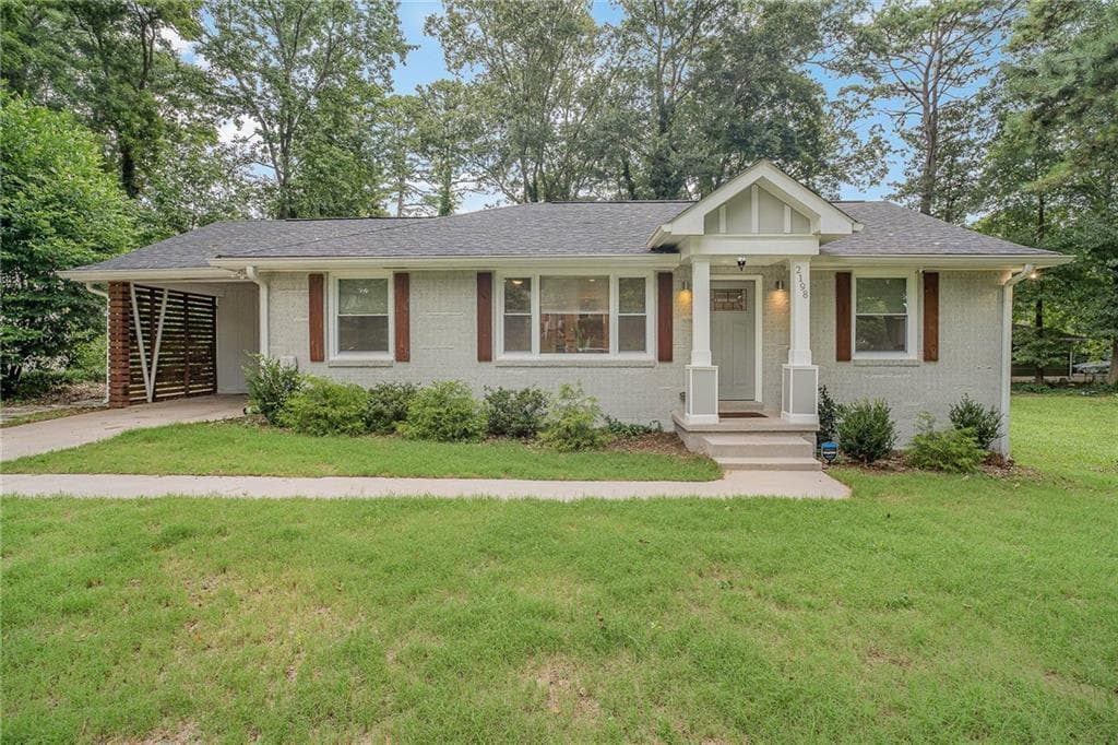 4 bedroom, 2 bathroom, 2,001 sq ft single family residence sold at 2198 Miriam Lane, Decatur, GA 30032