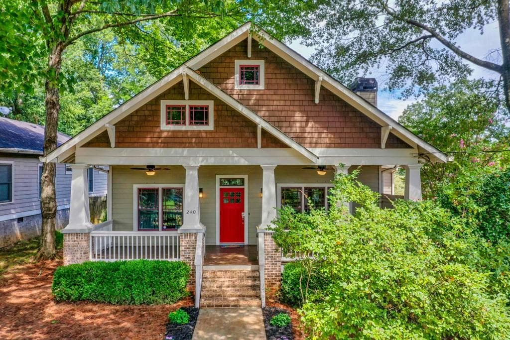 4 bedroom, 3 bathroom, 2,524 sq ft single family residence sold at 240 Gibson Street, Atlanta, GA 30316