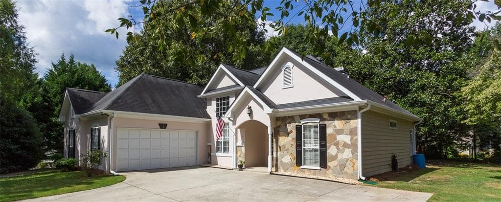 2250 Emerald Drive, Loganville, GA 30052 — most recent listing photo