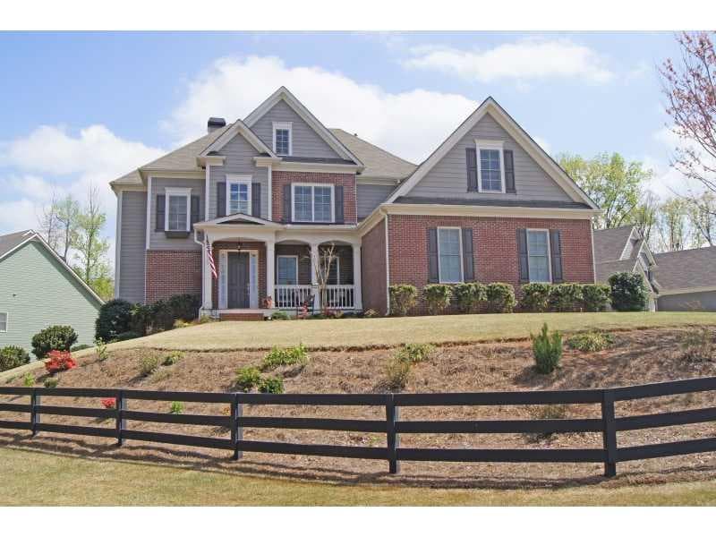 5 bedroom, 3,165 sq ft single family residence sold at 776 Fallwood Court, Marietta, GA 30064
