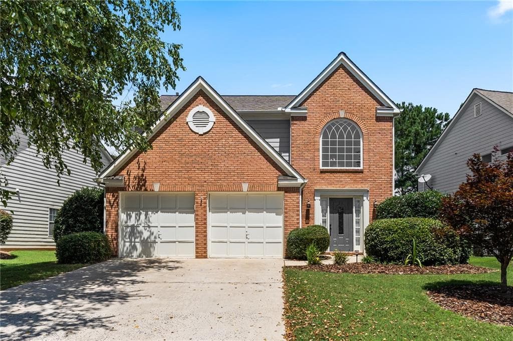 3 bedroom, 3 bathroom, 1,459 sq ft single family residence sold at 2355 Ashton Drive, Roswell, GA 30076