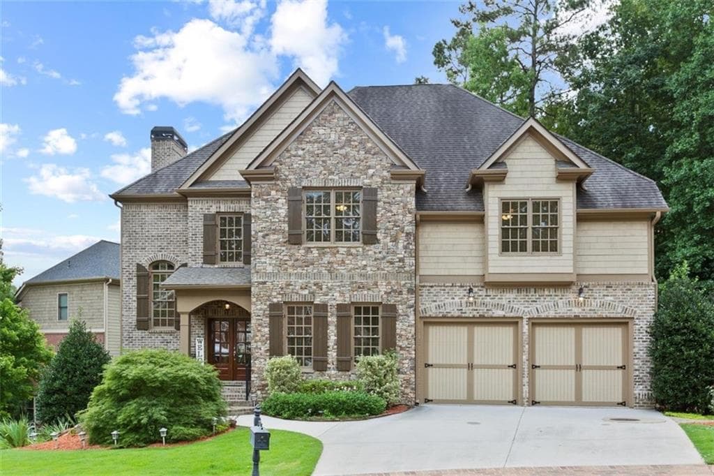 175 Lullwater Court, Roswell, GA 30075 — most recent listing photo