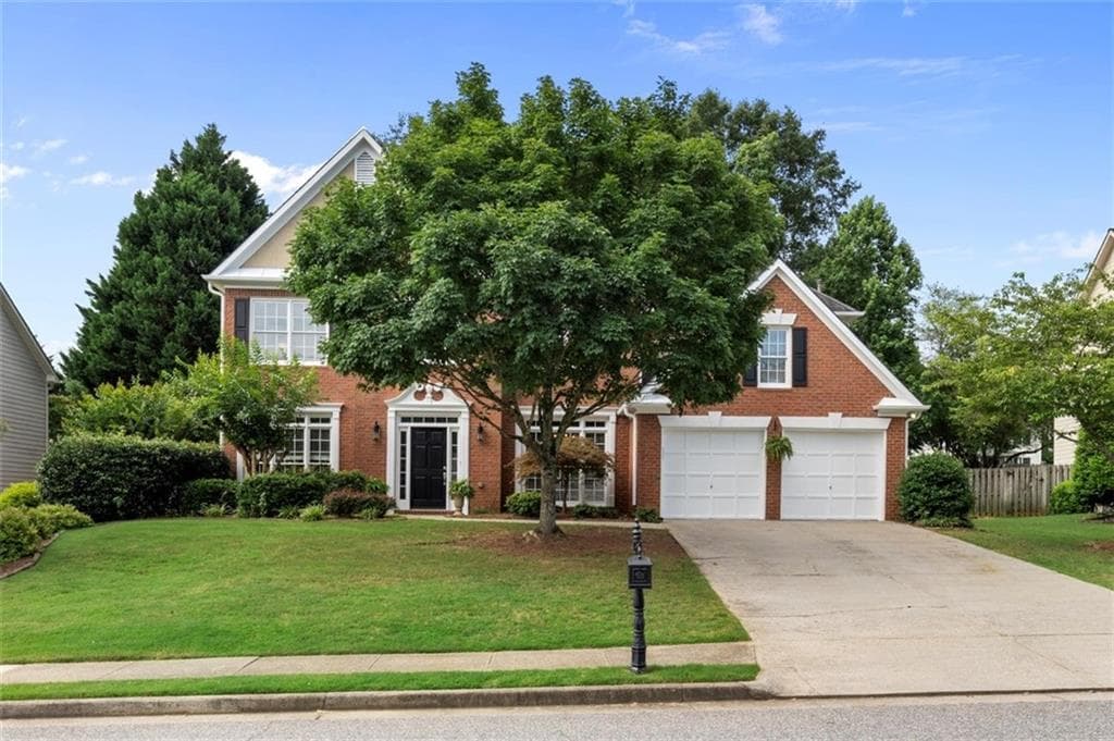 4 bedroom, 3 bathroom, 2,804 sq ft single family residence sold at 920 Pebblestone Court, Alpharetta, GA 30009