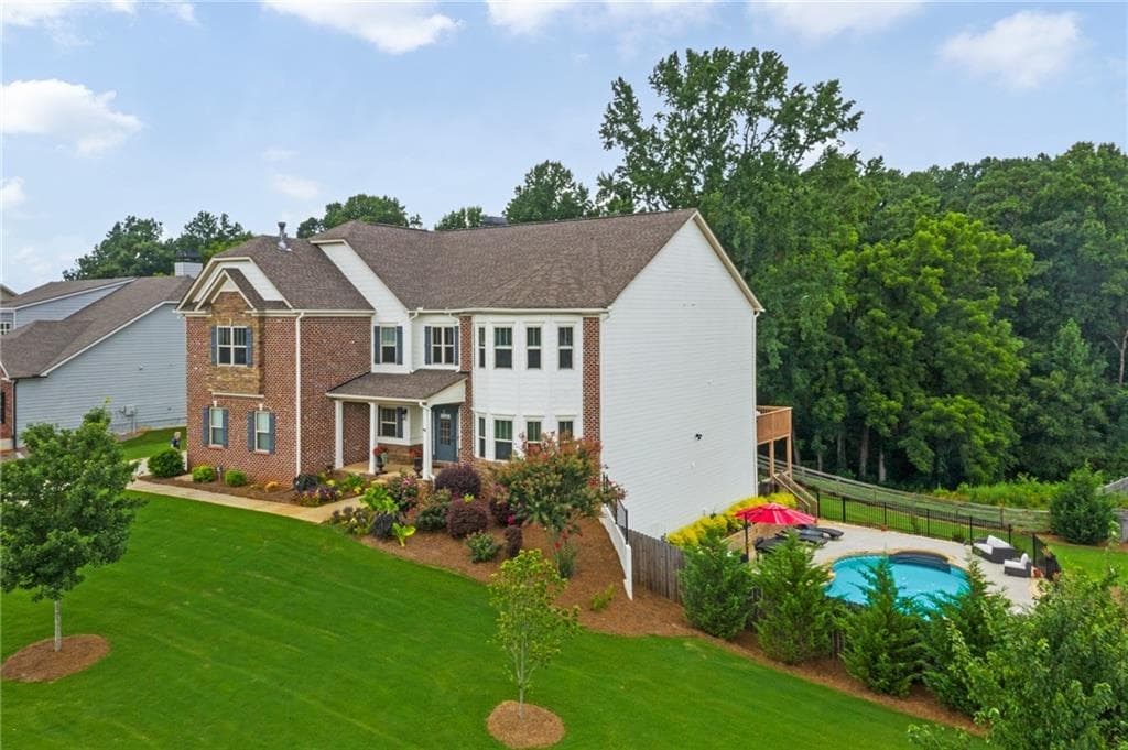 8230 Post Oak Lane, Gainesville, GA 30506 — most recent listing photo