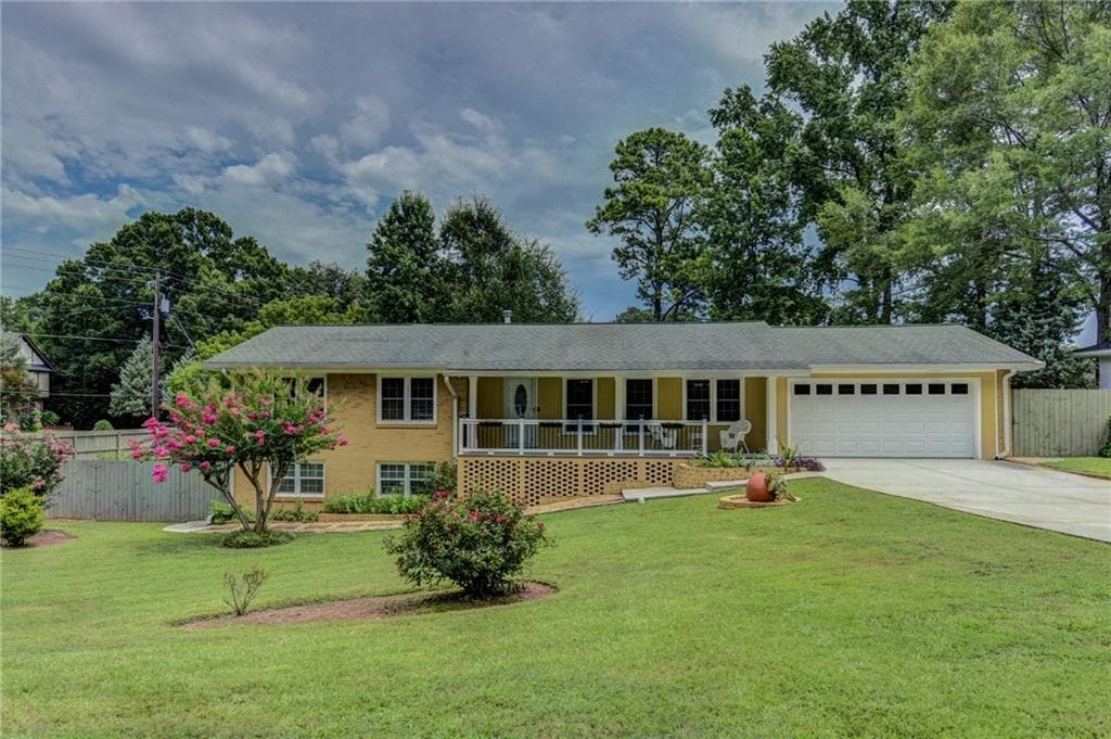 5 bedroom, 3 bathroom, 2,001 sq ft single family residence sold at 3001 Ponderosa Circle, Decatur, GA 30033