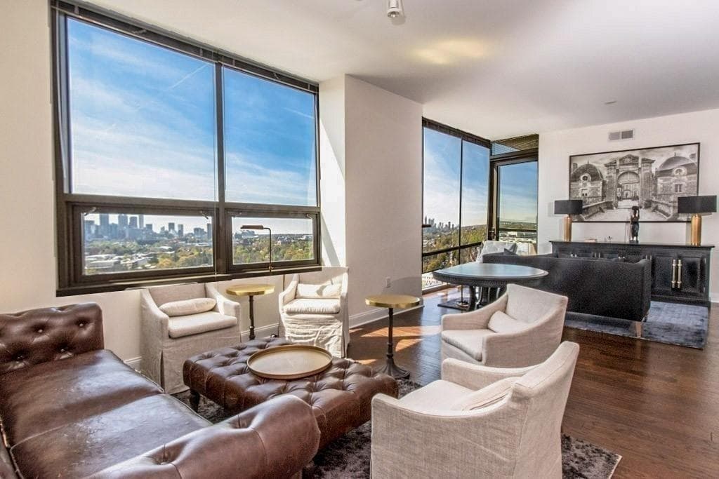 2 bedroom, 3 bathroom, 1,801 sq ft condominium sold at 270 17th Street 2109, Atlanta, GA 30363