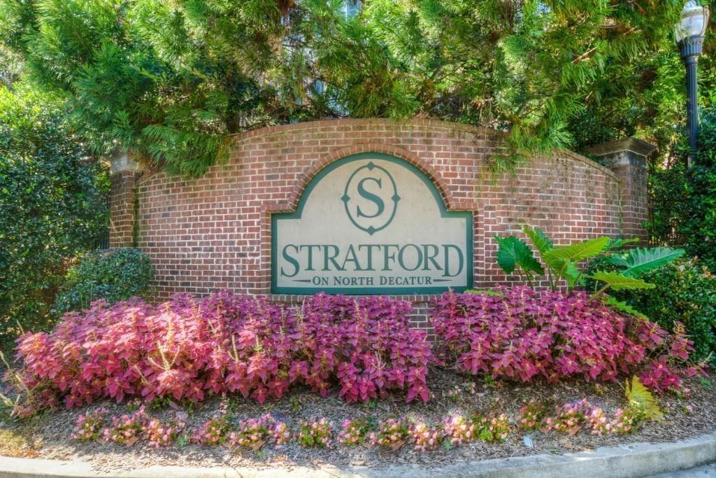 1 bedroom, 1 bathroom, 869 sq ft condominium sold at 3208 Stratford Commons, Decatur, GA 30033