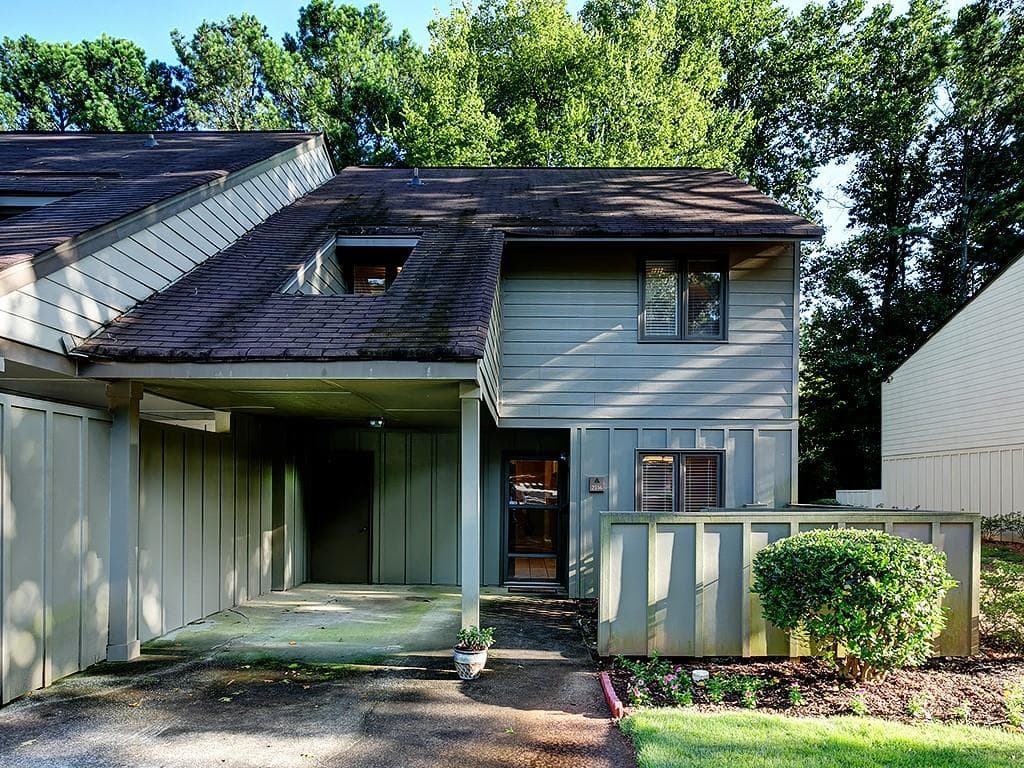 2536 Cedar Canyon Drive, Marietta, GA 30067 — most recent listing photo