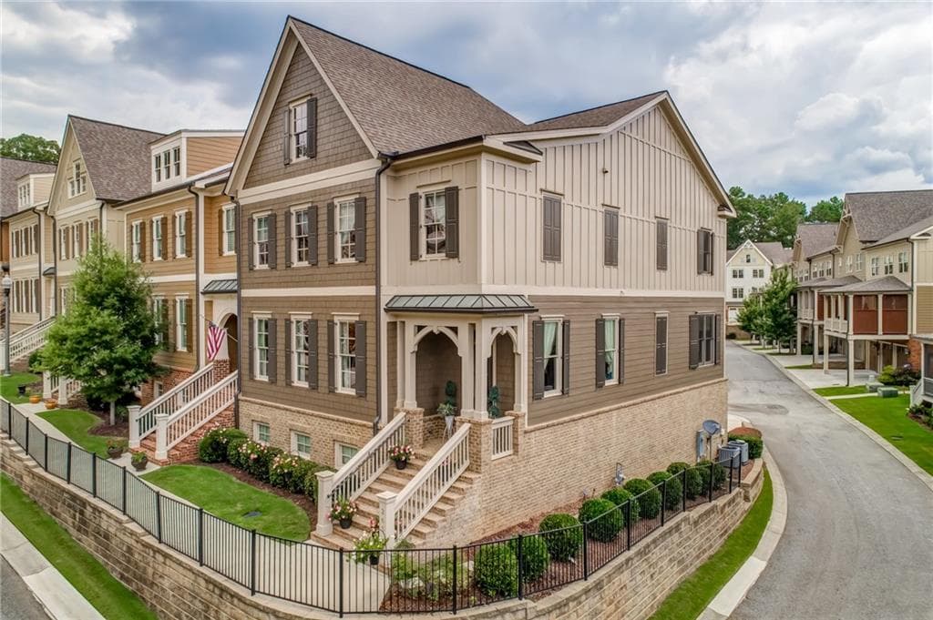3 bedroom, 3 bathroom, 3,200 sq ft townhouse sold at 265 Trecastle Square 67, Canton, GA 30114
