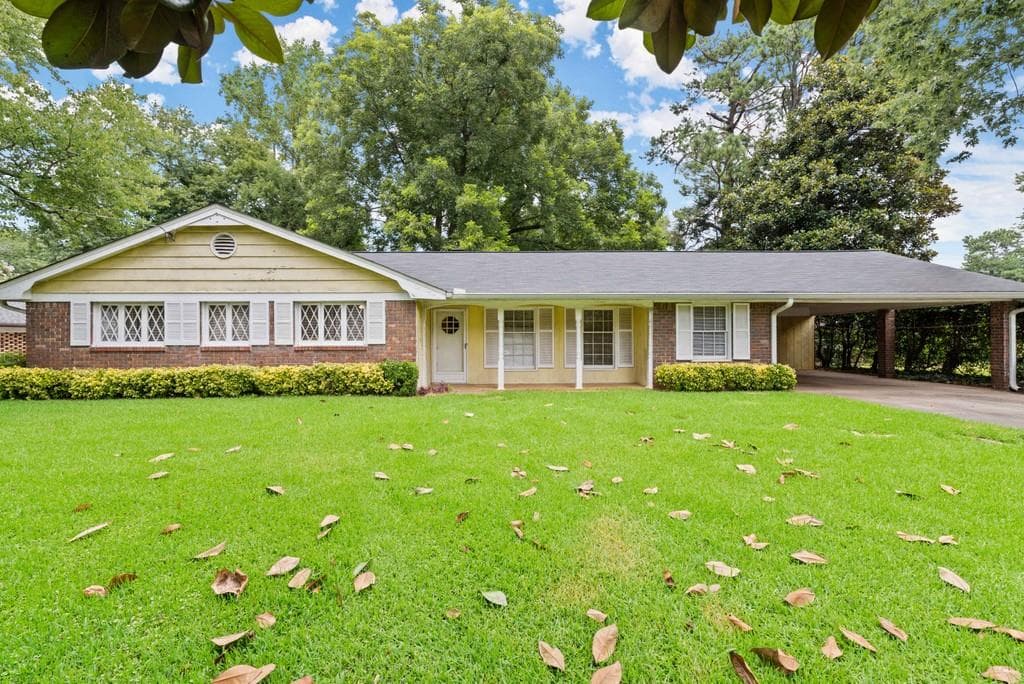 530 Rocky Creek Drive, Roswell, GA 30075 — most recent listing photo