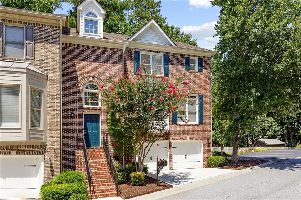 7268 Village Creek Trace, Atlanta, GA 30328 — most recent listing photo