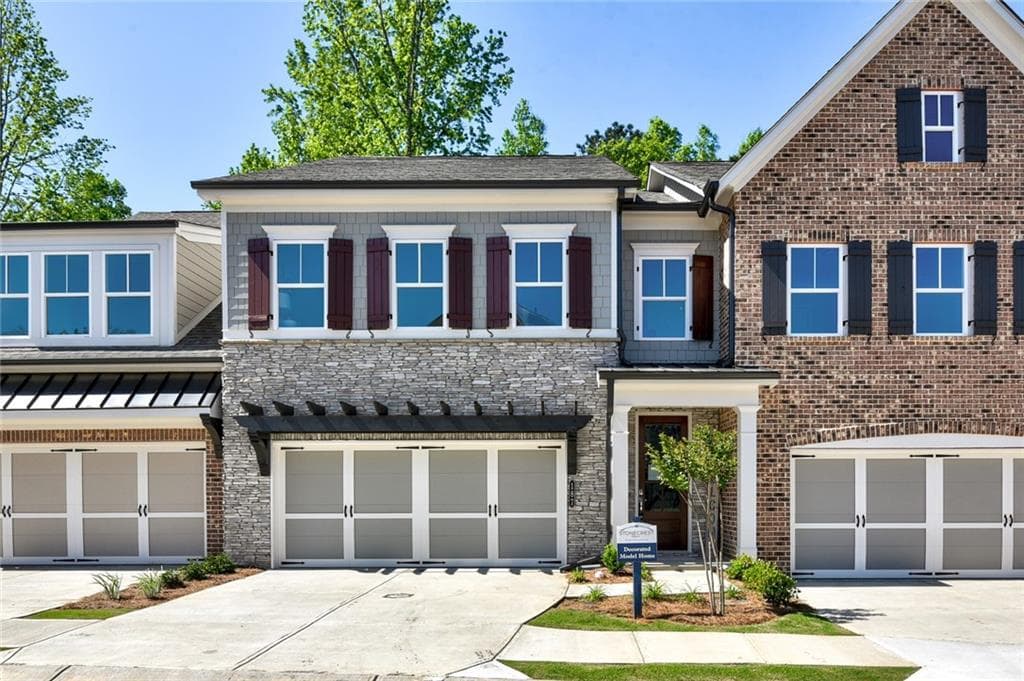 3 bedroom, 3 bathroom, 2,590 sq ft townhouse sold at 187 Bellehaven Drive 36, Woodstock, GA 30188