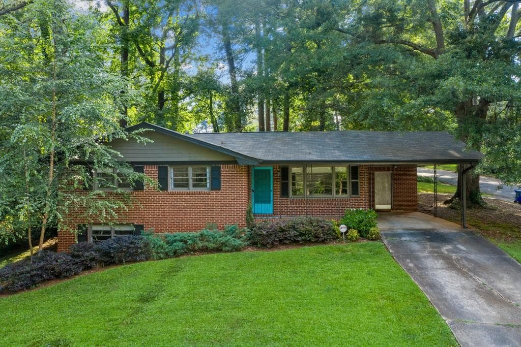 197 Forest Glen Circle, Avondale Estates, GA 30002 — most recent listing photo