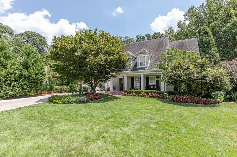 4 bedroom, 4 bathroom single family residence sold at 4191 Glengary Drive, Atlanta, GA 30342