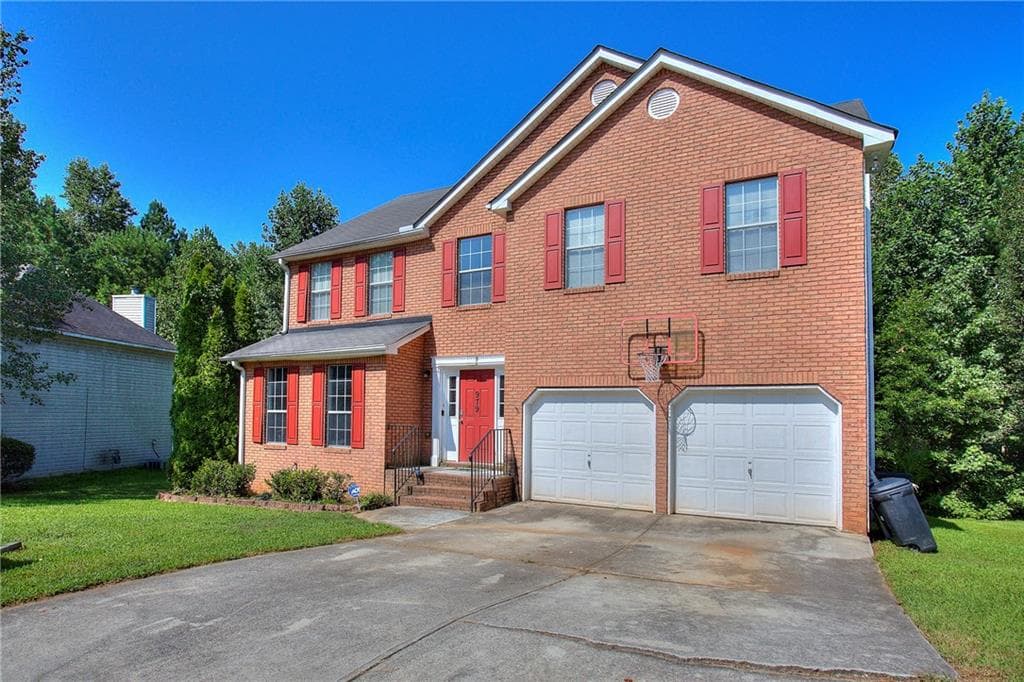 5 bedroom, 4 bathroom, 2,444 sq ft single family residence sold at 979 Brigade Street, Stone Mountain, GA 30087