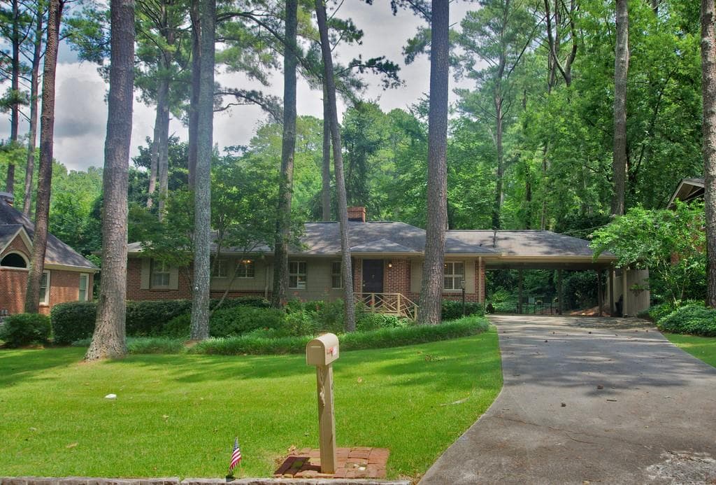 3 bedroom, 2 bathroom, 2,140 sq ft single family residence sold at 1945 Forest Green Drive, Atlanta, GA 30329
