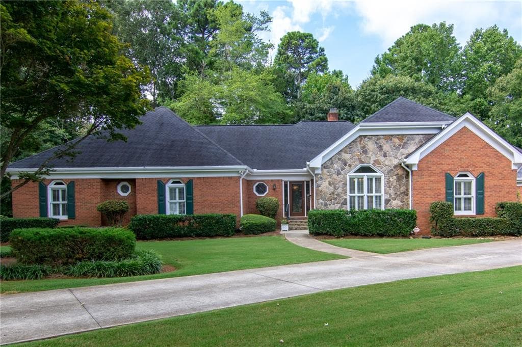 801 James Circle, Lawrenceville, GA 30046 — most recent listing photo