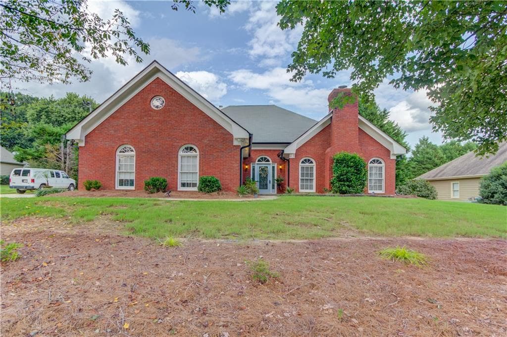 3 bedroom, 2 bathroom single family residence sold at 2460 Waterton Ridge Trail, Grayson, GA 30017