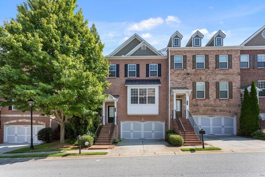 6082 TENNYSON PARK Way, Peachtree Corners, GA 30092 — most recent listing photo