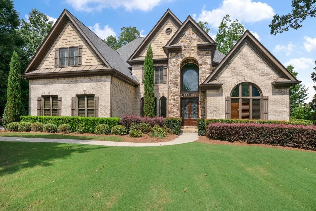 4996 PRICE Drive, Suwanee, GA 30024 — most recent listing photo