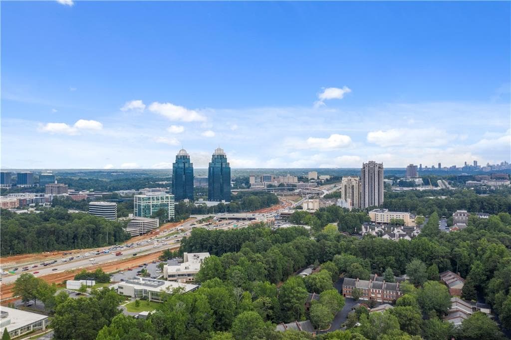 3 bedroom, 3 bathroom, 1,872 sq ft townhouse sold at 323 The Chace, Atlanta, GA 30328