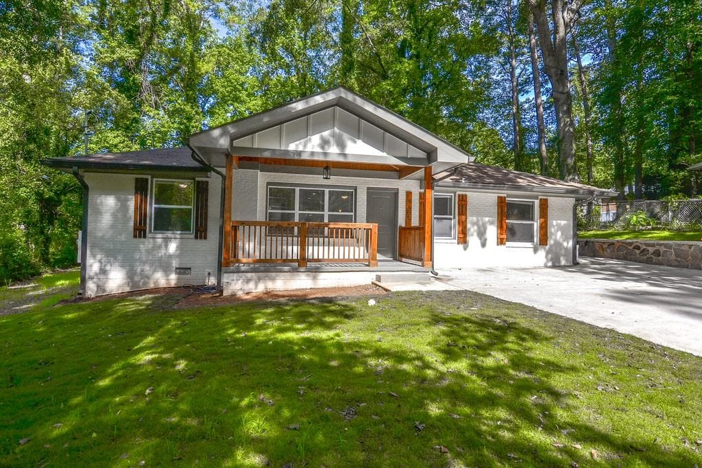 3 bedroom, 2 bathroom, 1,323 sq ft single family residence sold at 1605 Carter Road, Decatur, GA 30032