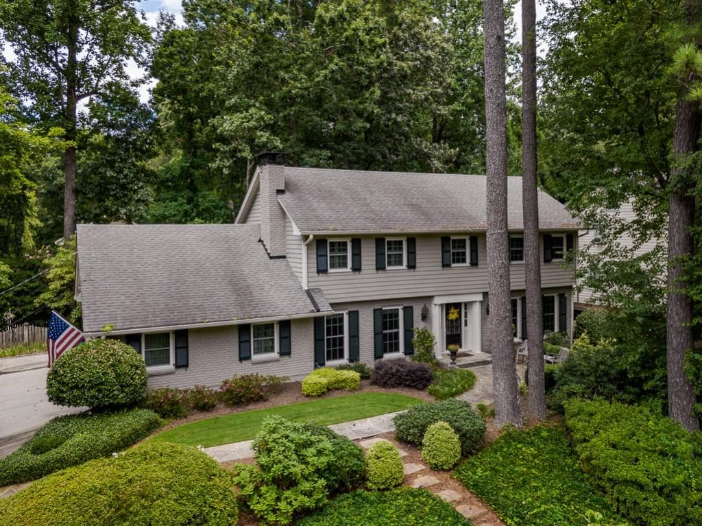 4601 N Springs Court, Dunwoody, GA 30338 — most recent listing photo