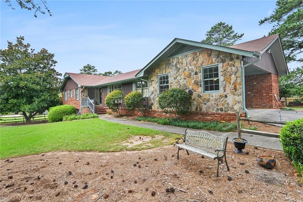 3 bedroom, 2 bathroom, 3,425 sq ft single family residence sold at 2186 Ingram Road, Duluth, GA 30096
