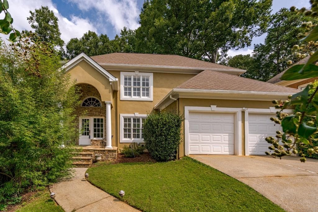 535 Fountain Oaks Way, Sandy Springs, GA 30342 — most recent listing photo