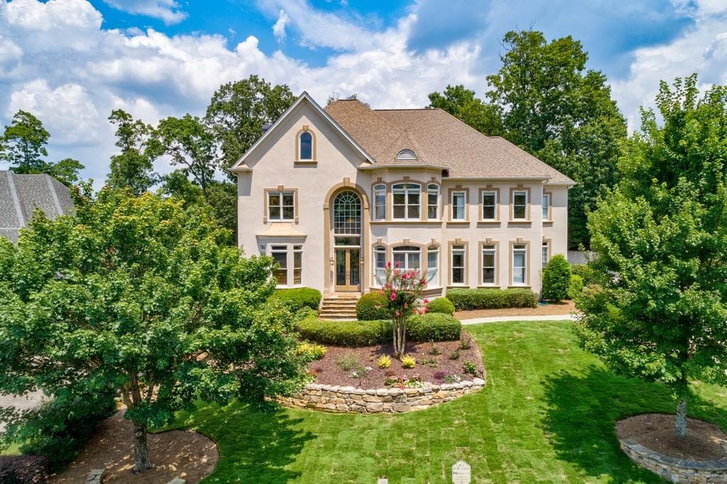 6 bedroom, 6 bathroom, 5,400 sq ft single family residence sold at 4190 Falls Ridge Drive, Johns Creek, GA 30022