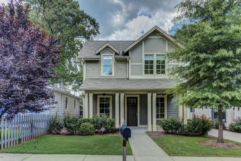 4 bedroom, 3 bathroom, 2,006 sq ft single family residence sold at 1246 Oak Grove Avenue, Atlanta, GA 30316
