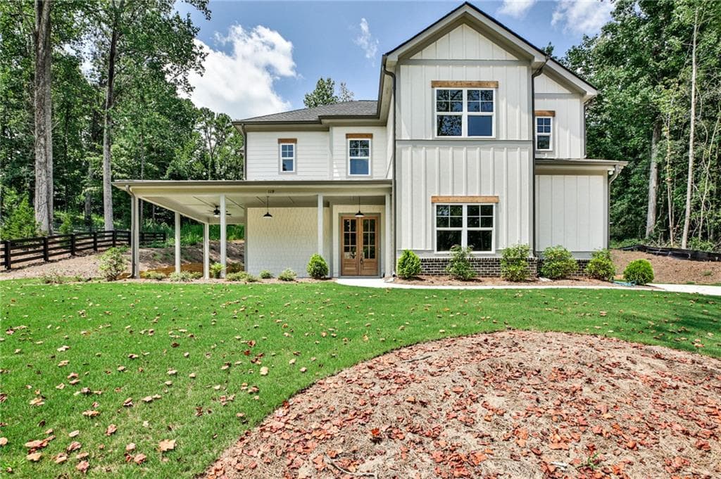 4 bedroom, 4 bathroom, 2,770 sq ft single family residence sold at 119 Gardenia Trail, Woodstock, GA 30188