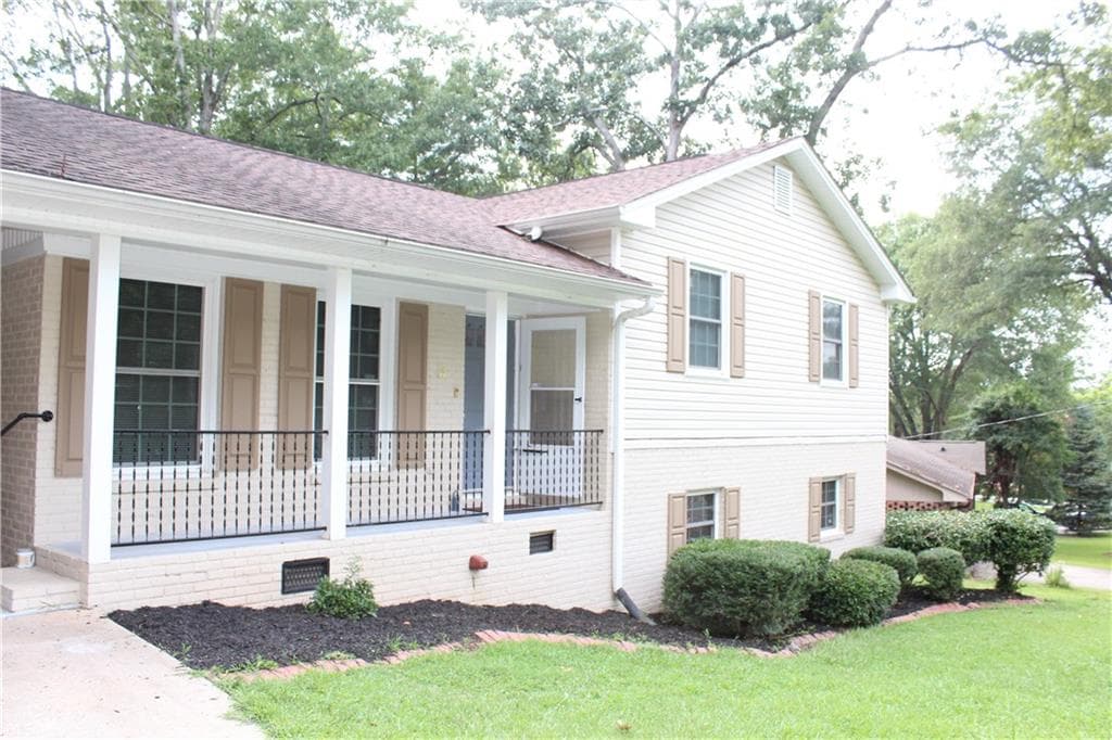 1173 Holly Drive, Gainesville, GA 30501 — most recent listing photo