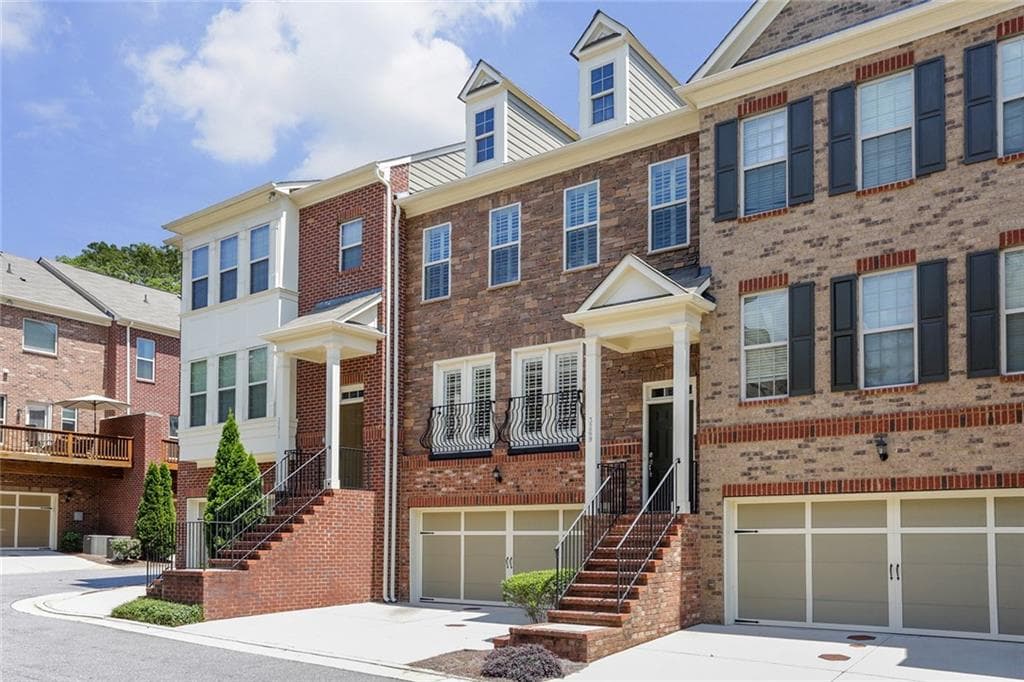 3269 Ferncliff Lane, Atlanta, GA 30324 — most recent listing photo