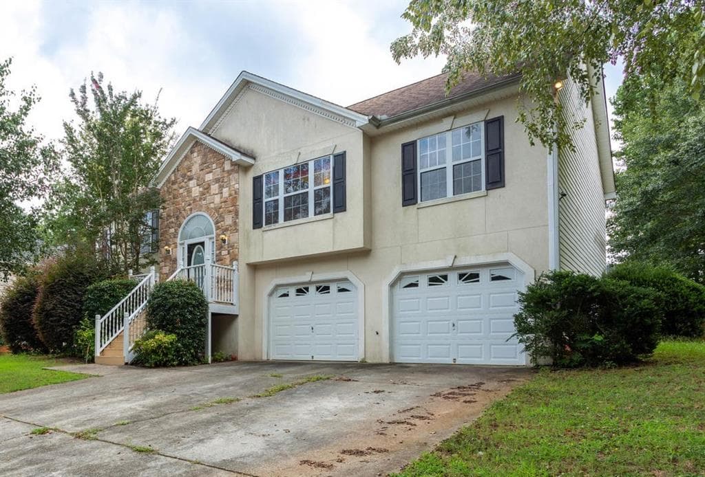 3 bedroom, 2 bathroom, 1,771 sq ft single family residence sold at 4251 High Country Drive, Douglasville, GA 30135