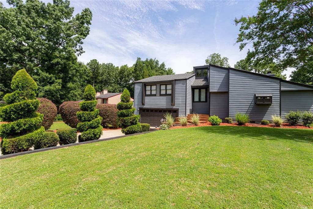 4561 Parkcrest Court, Marietta, GA 30068 — most recent listing photo