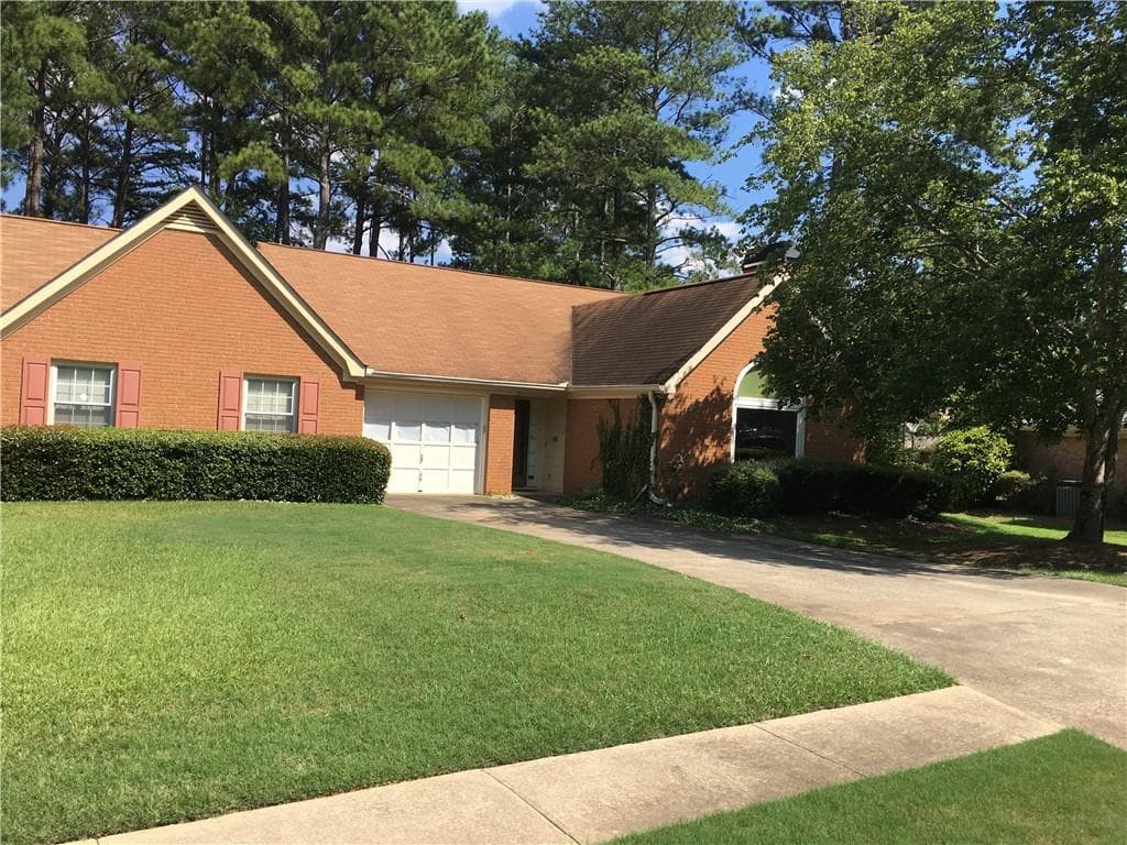 410 Jeff Davis Place, Fayetteville, GA 30214 — most recent listing photo